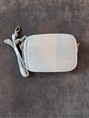 Vooray Women's Small Crossbody Bag in Light Gray